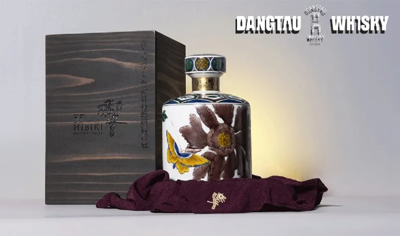 Hibiki 35 Kutani Ceramic Decanter