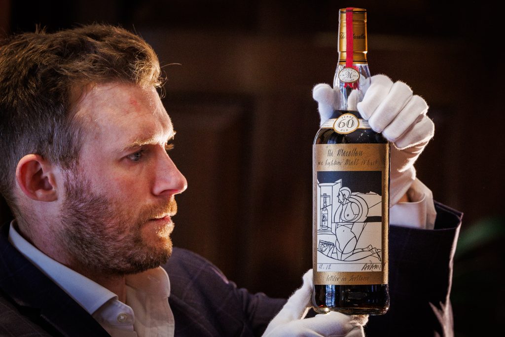 Jonny Fowle Sothebys Global Head of Spirits with The Macallan Adami 1926 4 1024x683 1 | DangTau Whisky