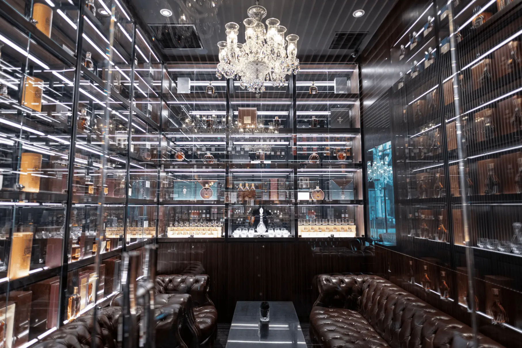 vip room 2 40a7d79cef | DangTau Whisky