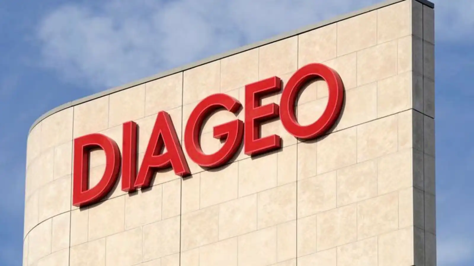 diageo 1725554349913 1725554350071 | DangTau Whisky